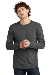 New Era ® Heritage Blend Long Sleeve Crew Tee - Black Heather - XS